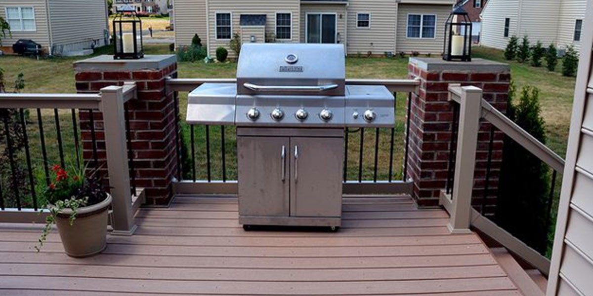 composite-decking-1 composite-decking-1